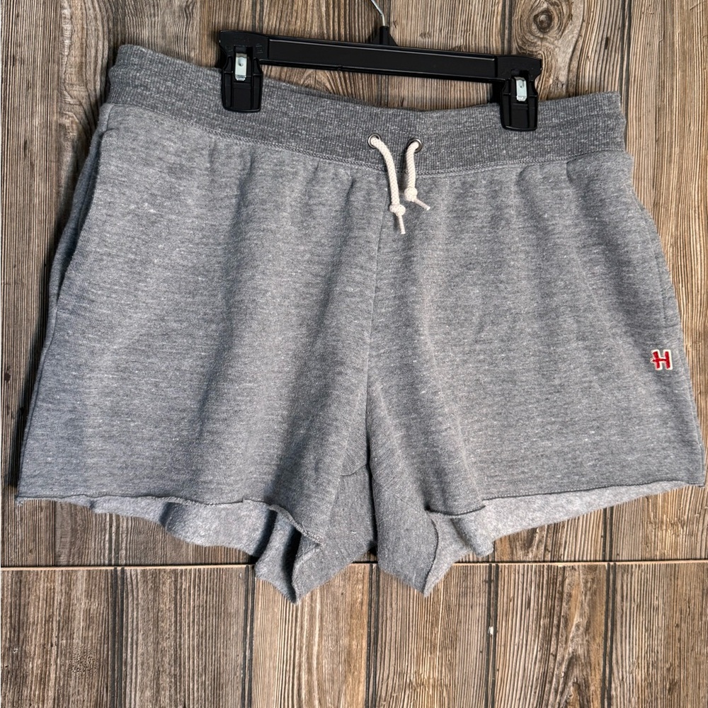 Gray Women's Shorts, Homage